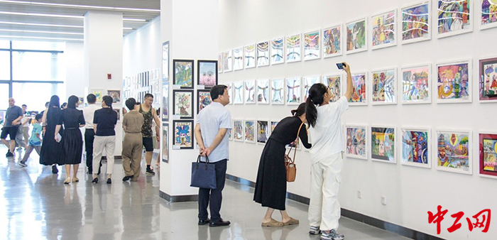 淄博舉辦全市青少年書畫展，承辦展覽展示活動(dòng)成效顯著